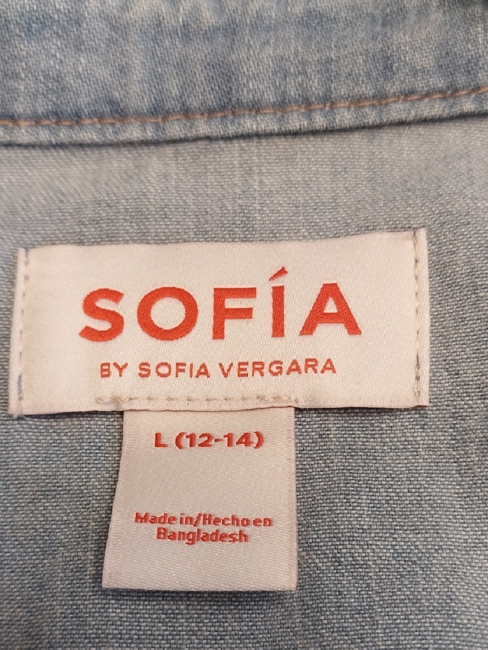 Sofia Vergara NWT Women's Size Large 12/14 Oversized Boyfriend Shirt Med Wash - Picture 2 of 13